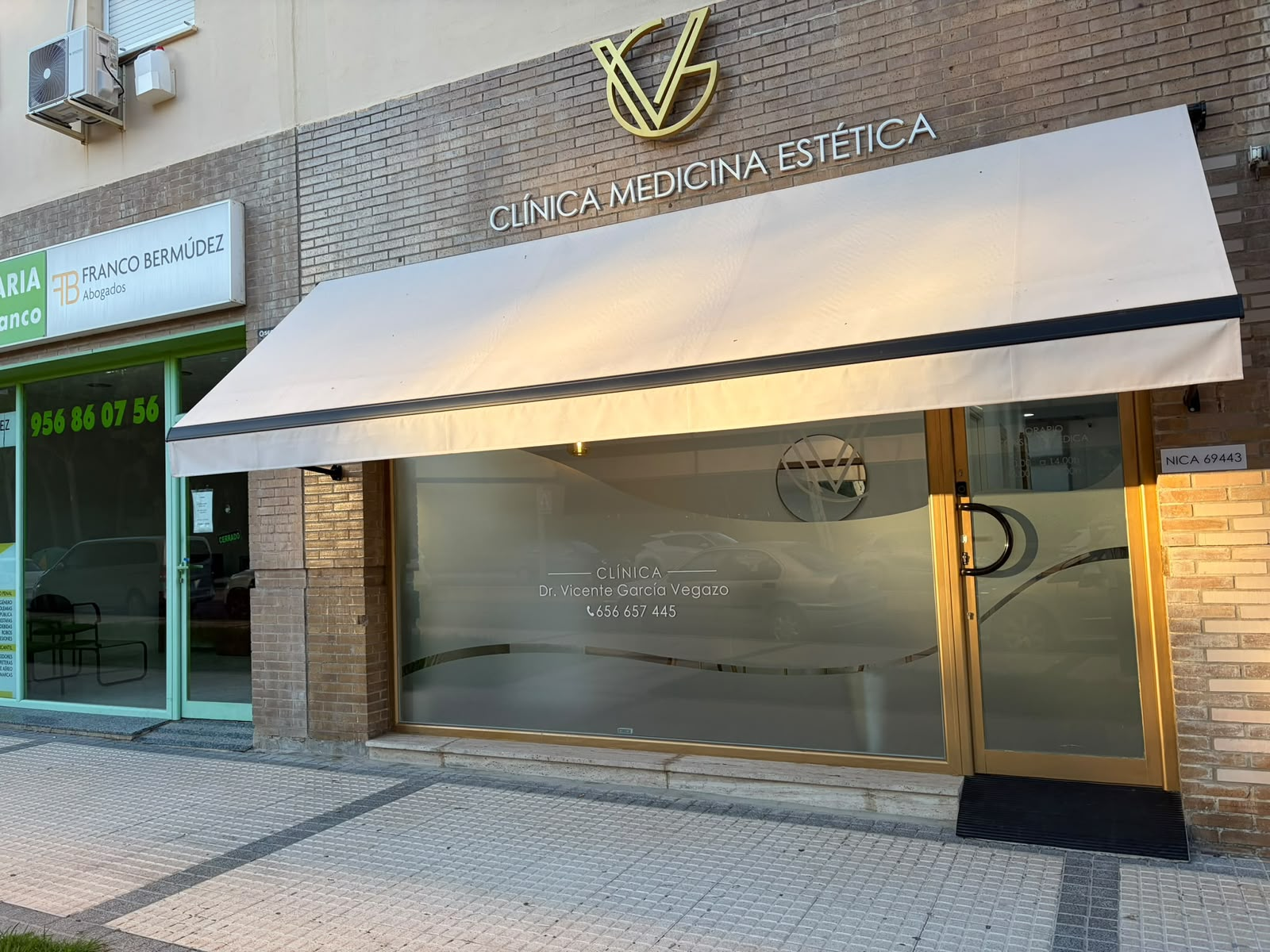 Fachada de Clínica VGV en El Puerto de Santa María